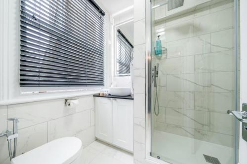 Walk-In Shower Installation  Design